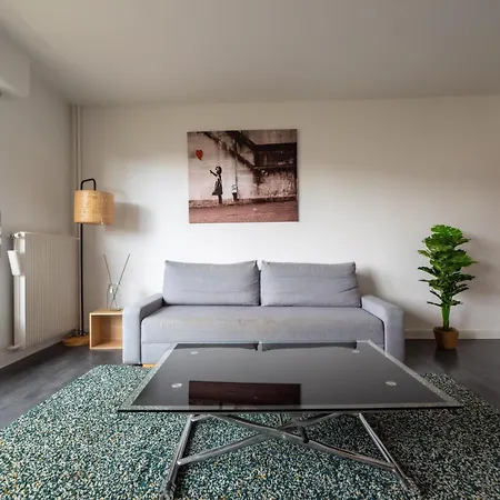 דירה Cia - Pereire, Spacious Flat With Balcony פריז
