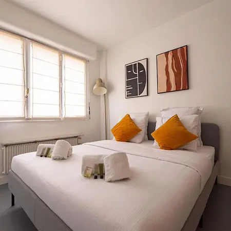 Cia - Pereire, Spacious Flat With Balcony *