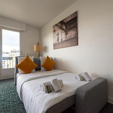 Appartement Cia - Pereire, Spacious Flat With Balcony *